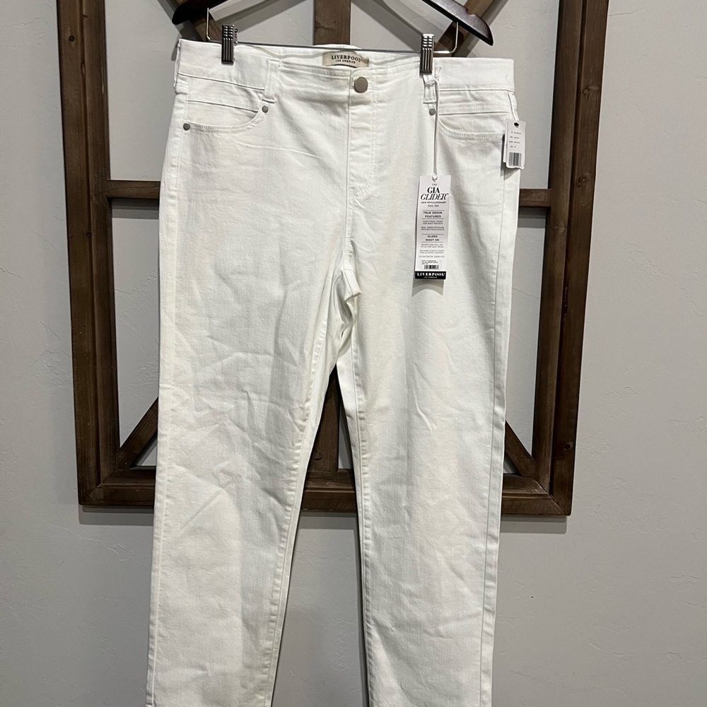 NWT 14W Liverpool White pulling denim